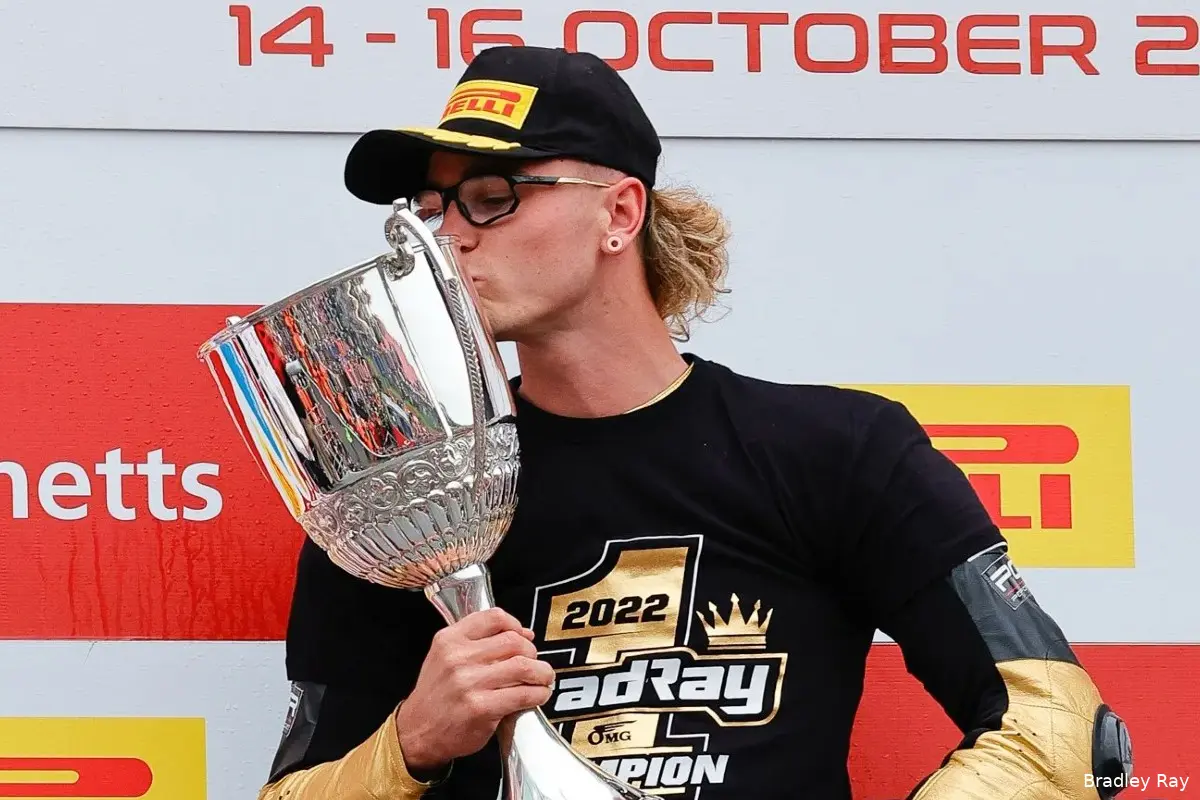 bradley ray 2022 british superbike champion
