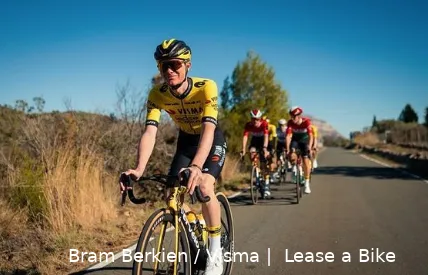 Tulett in the black and yellow of Visma | Lease a Bike