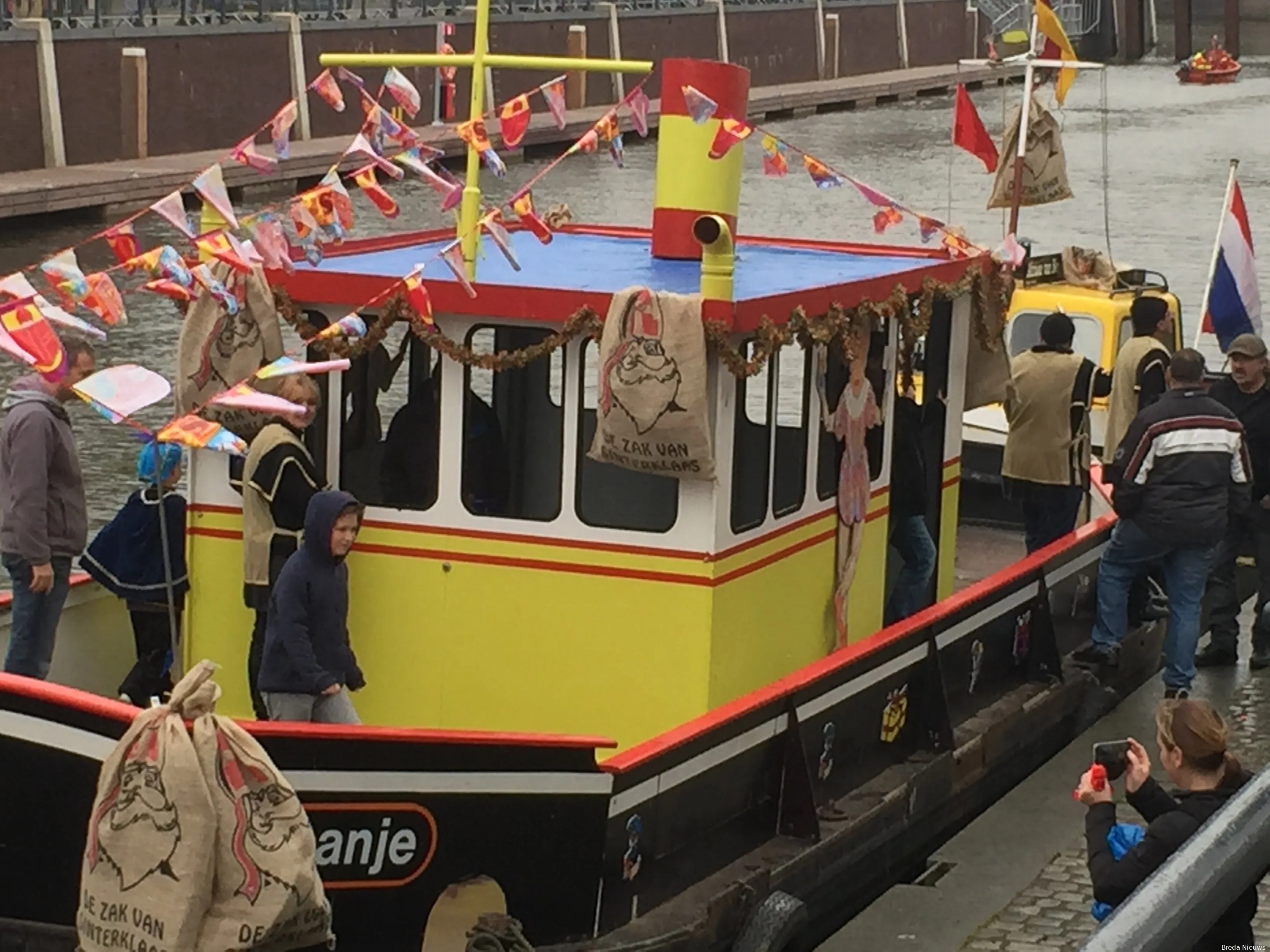 intocht sinterklaas haven breda 7