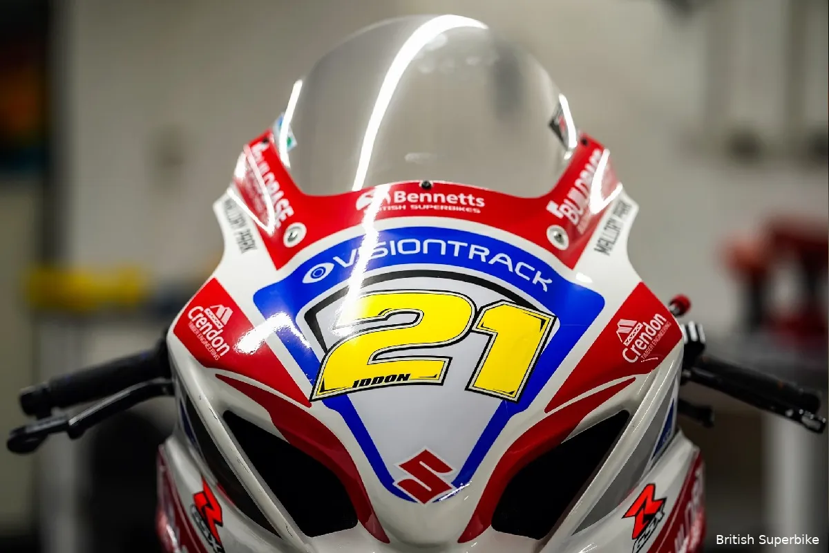 suzuki gsxr 1000 buildbase hawk bsb 2022