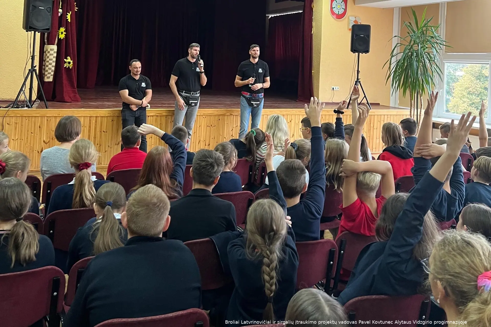 image 0145