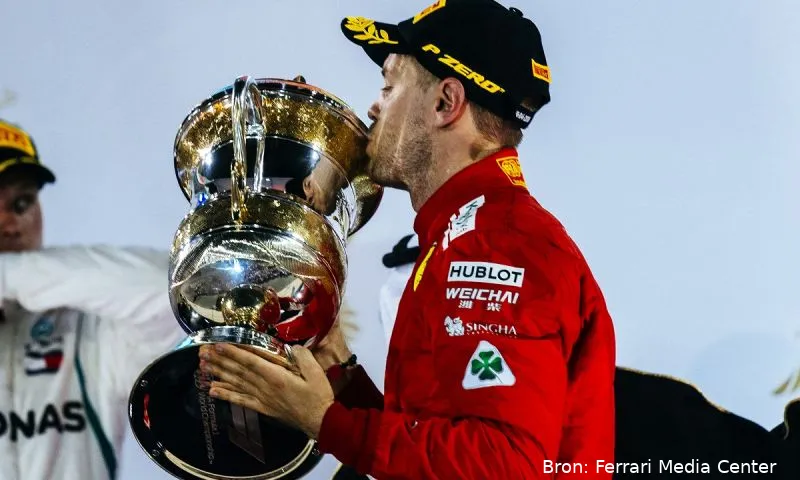 d0400b10581d2b3bbc5eccee898542ad14d05df2