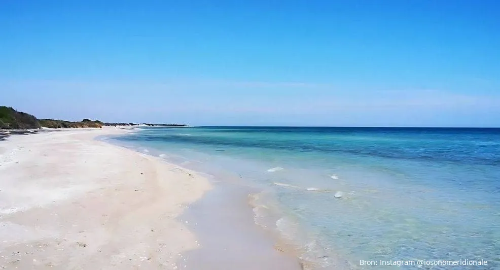Italiaanse strand dat op de Malediven lijkt