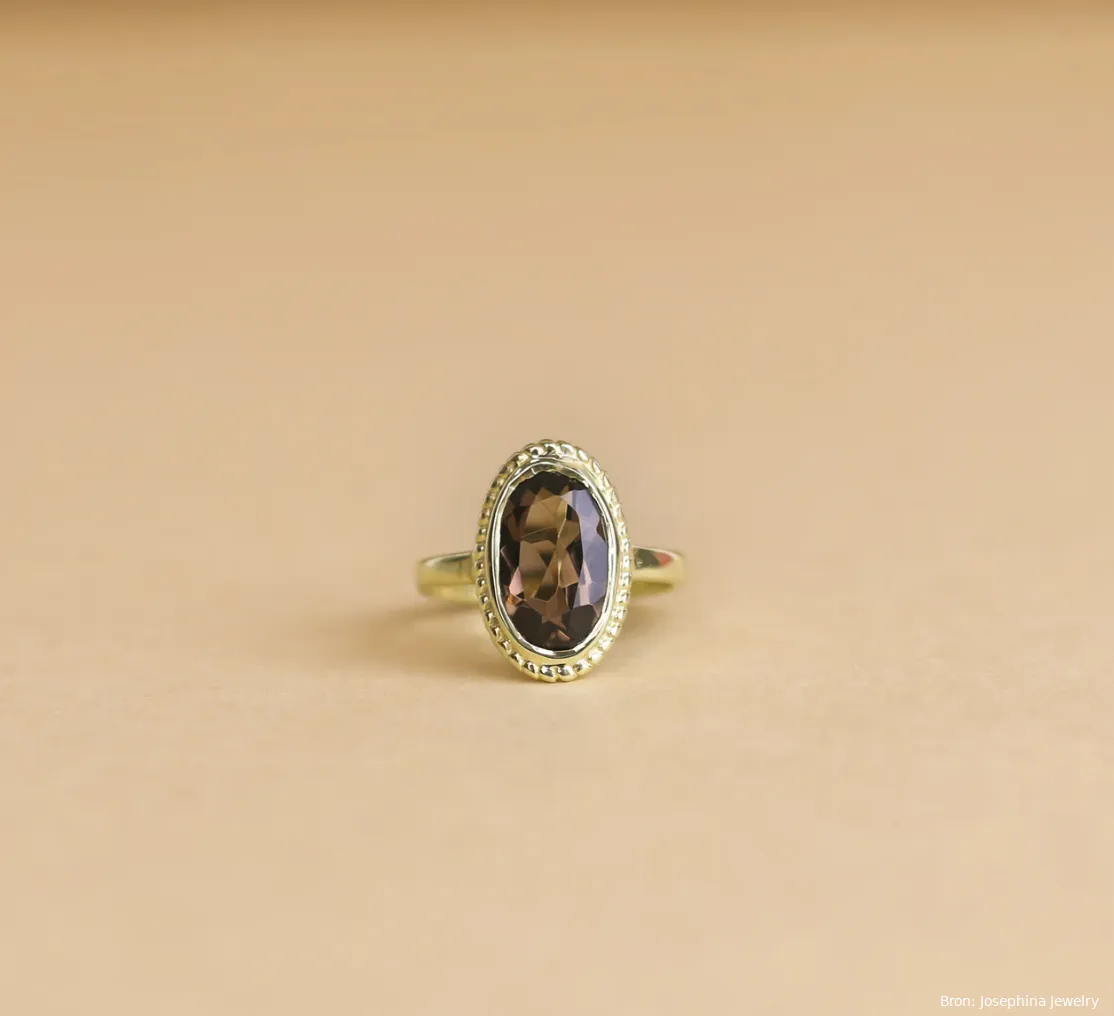 Smoky Ring Luna – €55,00