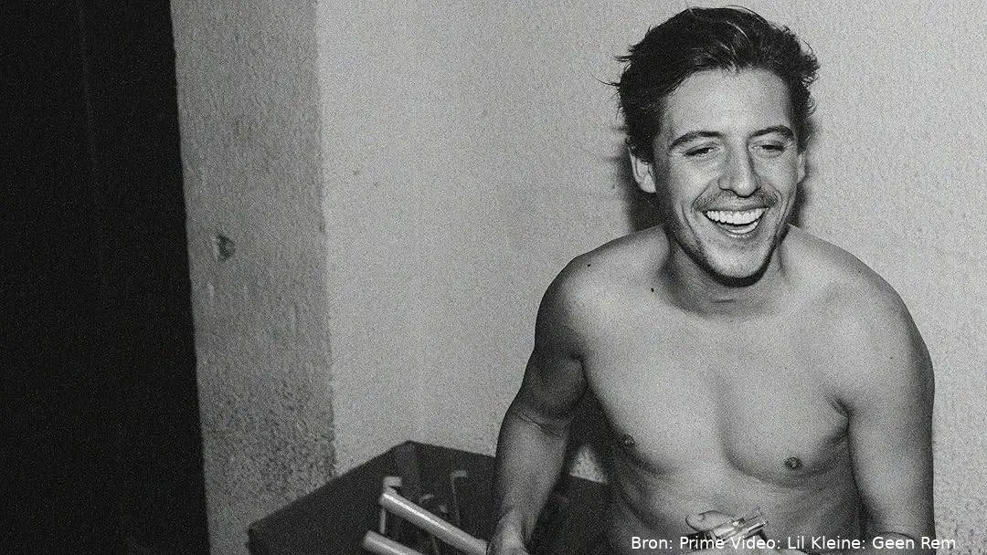 4c616bce6f34bddd5307810cd25e8c009b63dc9f23e86794f2cf093f7aaf4907._SX1080_FMjpg_