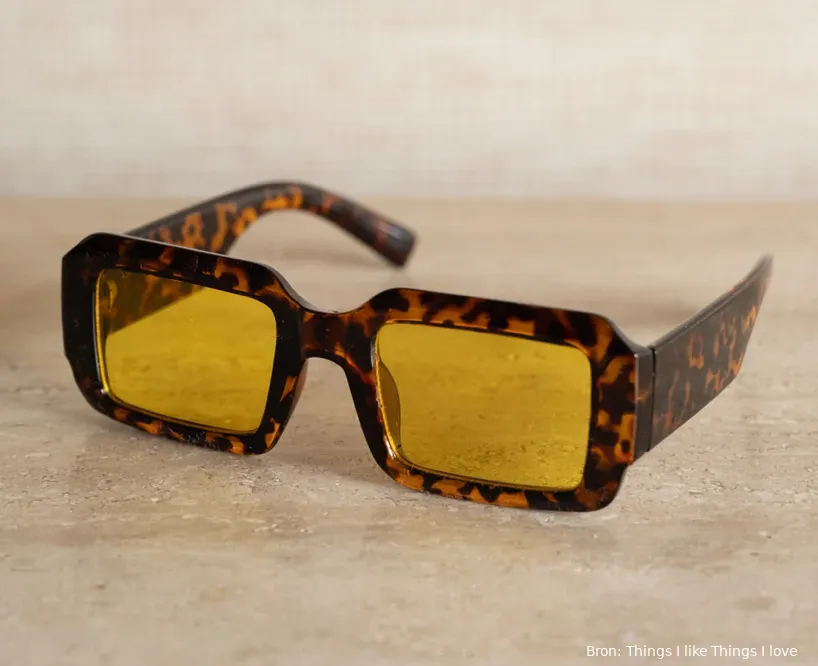 TILTIL Sunglasses – €29,99