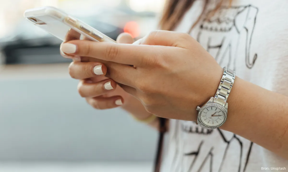 smartphones op school