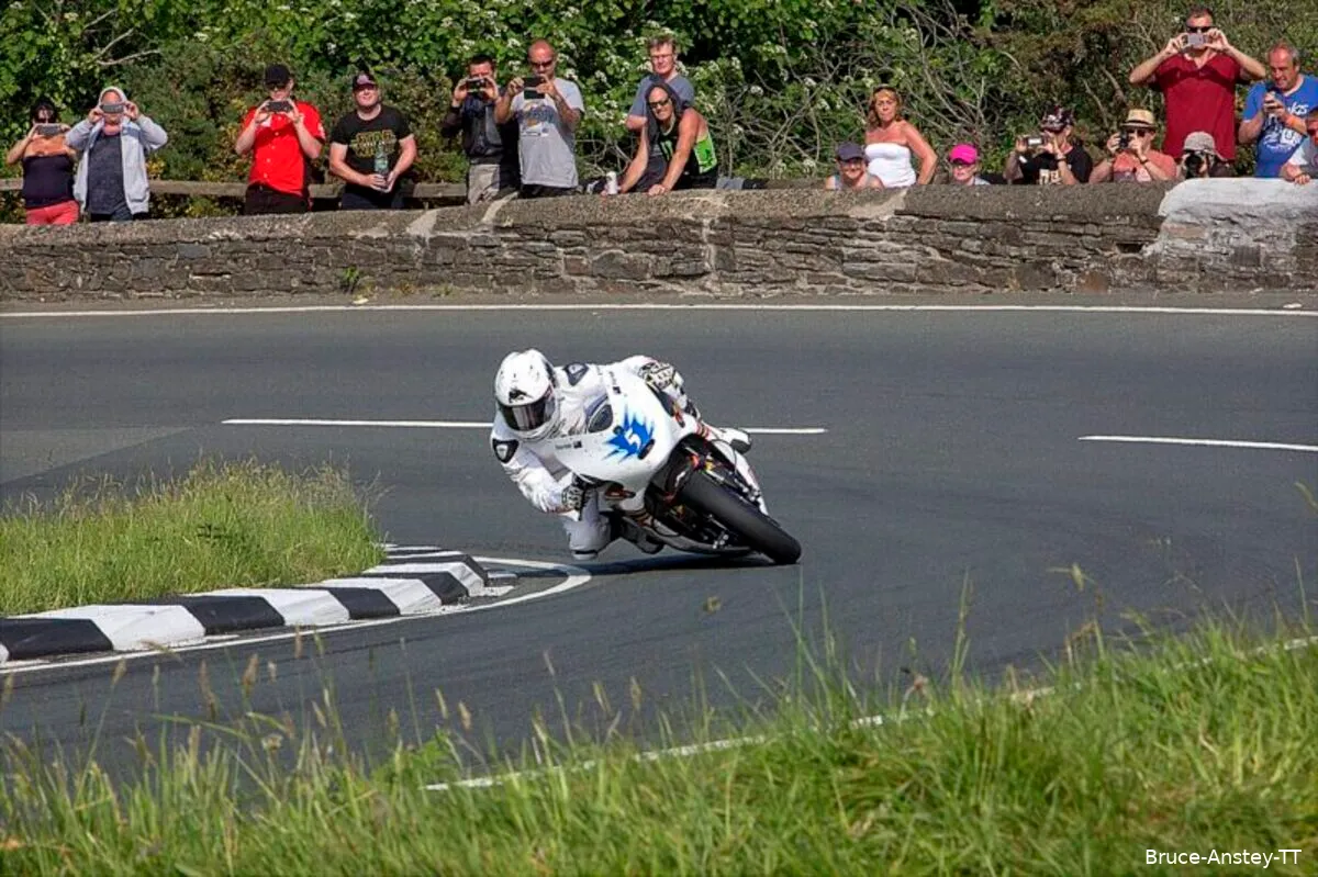 bruce anstey tt