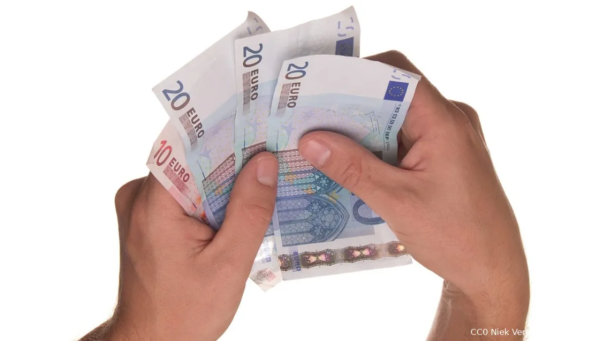 contant geld niek verlaan via pixabay euro