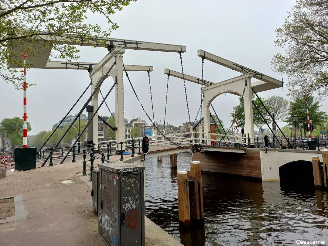 2022_Brug_237,_Asd-zijaanzicht_(8)