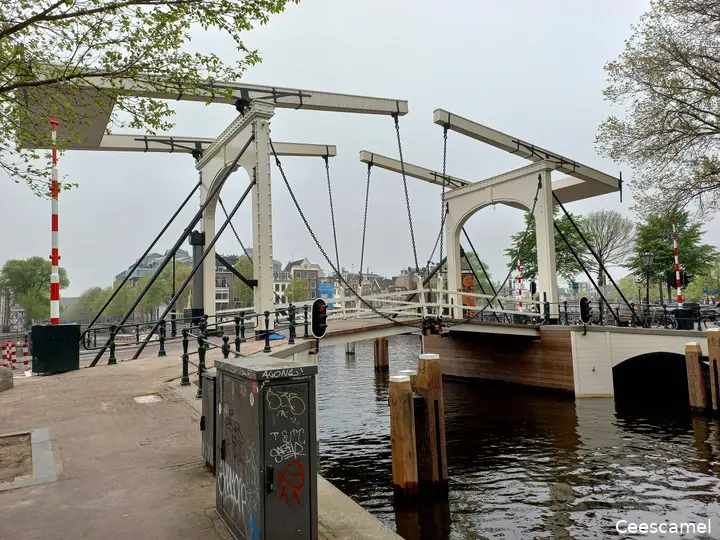2022_Brug_237,_Asd-zijaanzicht_(8)