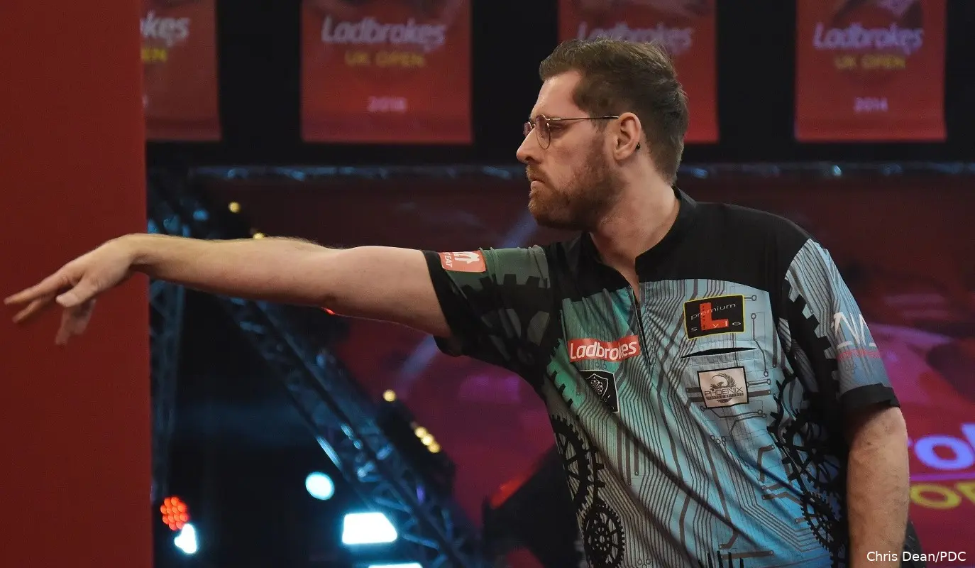 UKOPEN RD1 VANPEER 02A