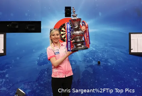 Krönte sich im Jahr 2022 in Blackpool zum Champion: Fallon Sherrock