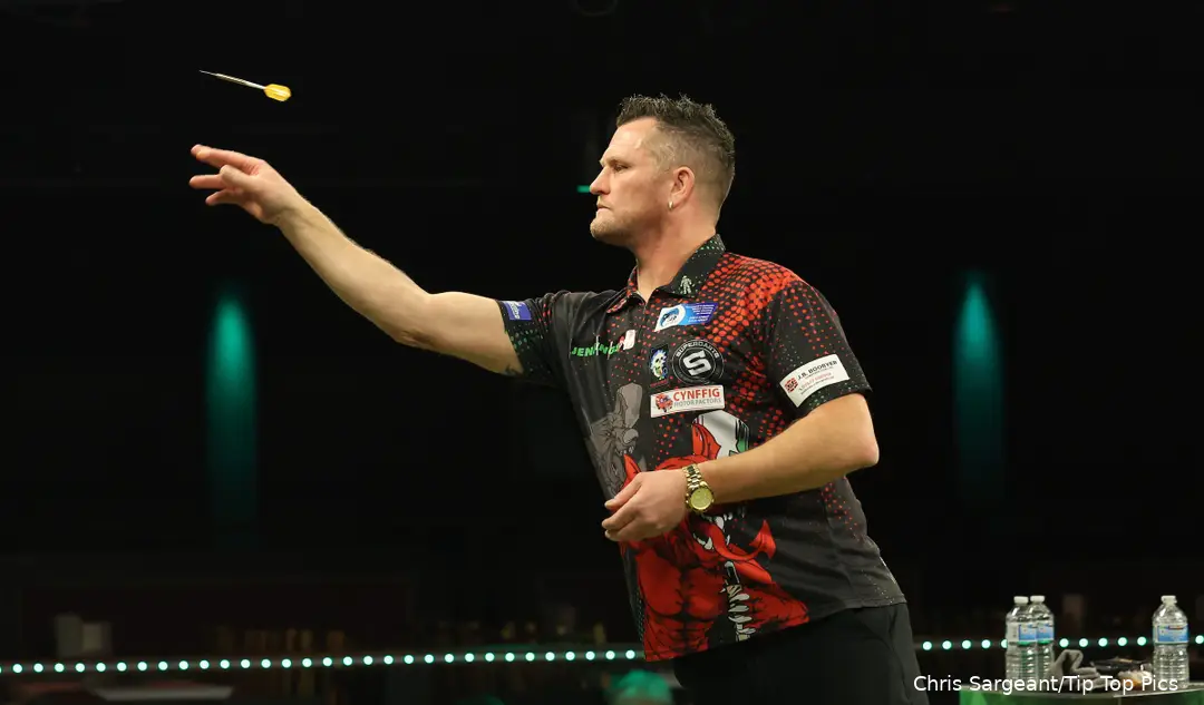 Michael Huntley returns to the Seniors stage against&nbsp;Kevin Edwards