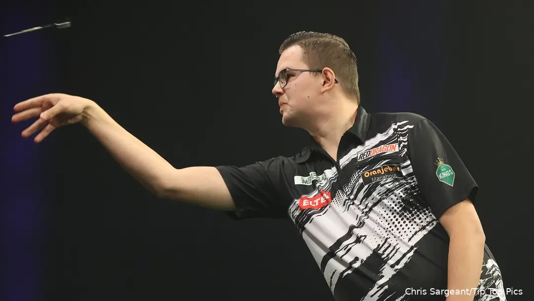 Gian van Veen in action at the Grand Slam of Darts