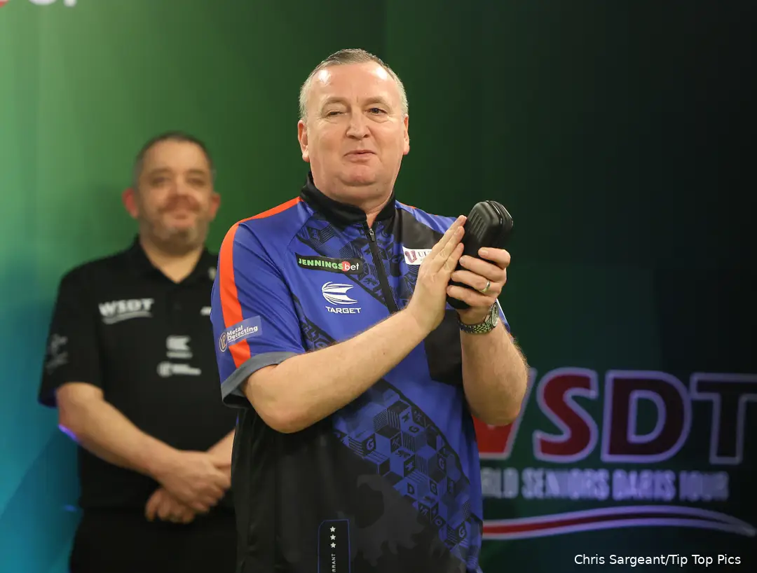 Voormalig profdarter Glen Durrant noemt de worp van Raymond van Barneveld een van de mooiste in de sport