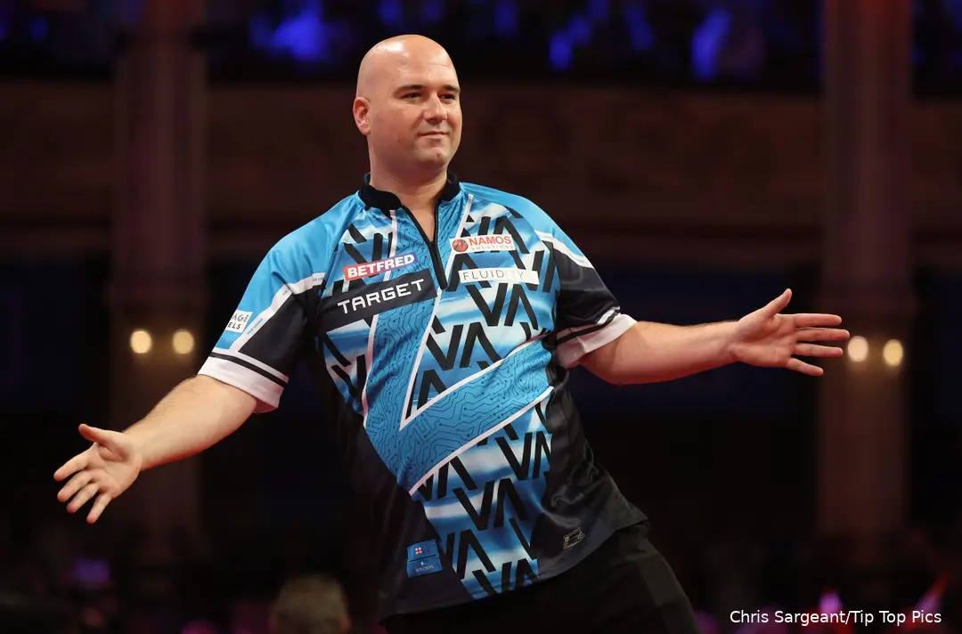 Rob Cross ontsnapte afgelopen zondag aan uitschakeling tegen Gian van Veen