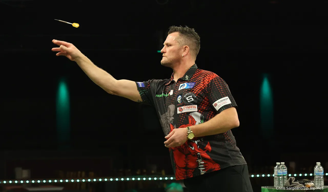 Michael Huntley returns to the Seniors stage against&nbsp;Kevin Edwards
