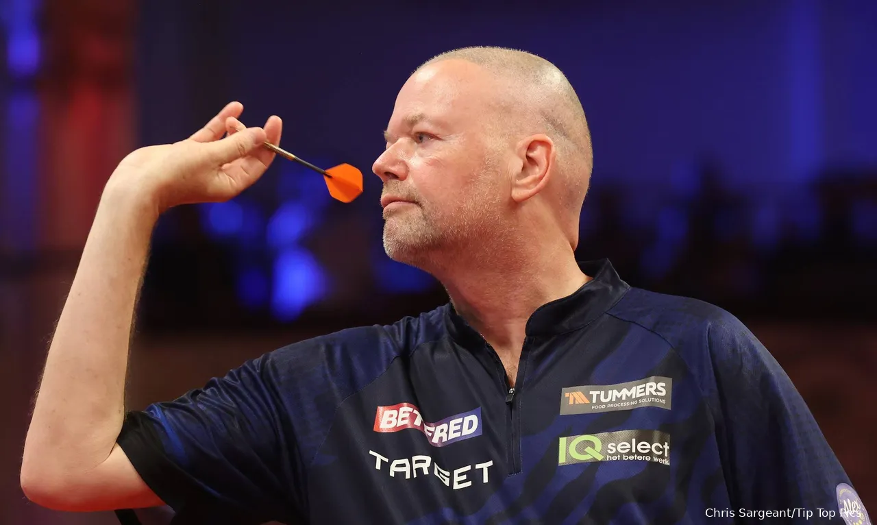Raymond van Barneveld steht derzeit auf Platz 35 der Weltrangliste