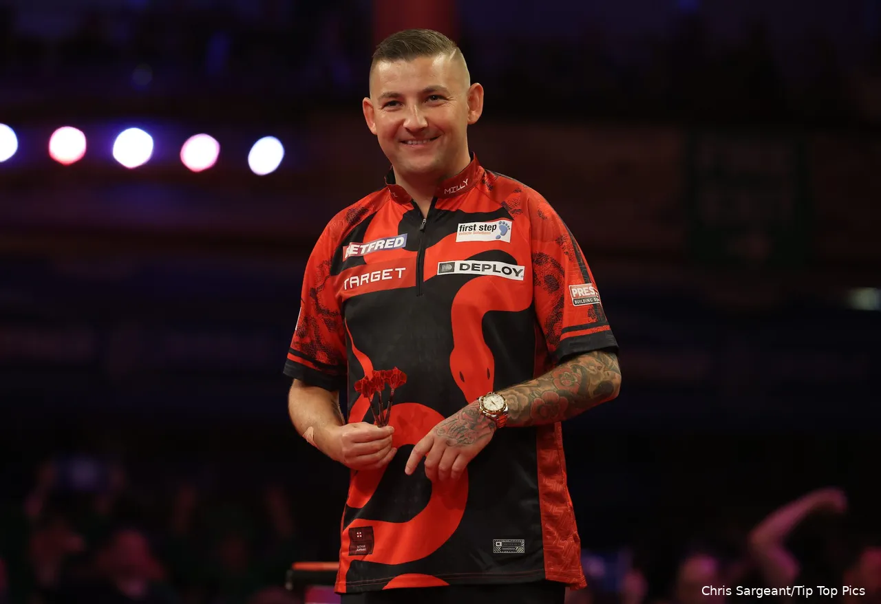 Nathan Aspinall kan door een armblessure niet deelnemen aan de German Darts Championship
