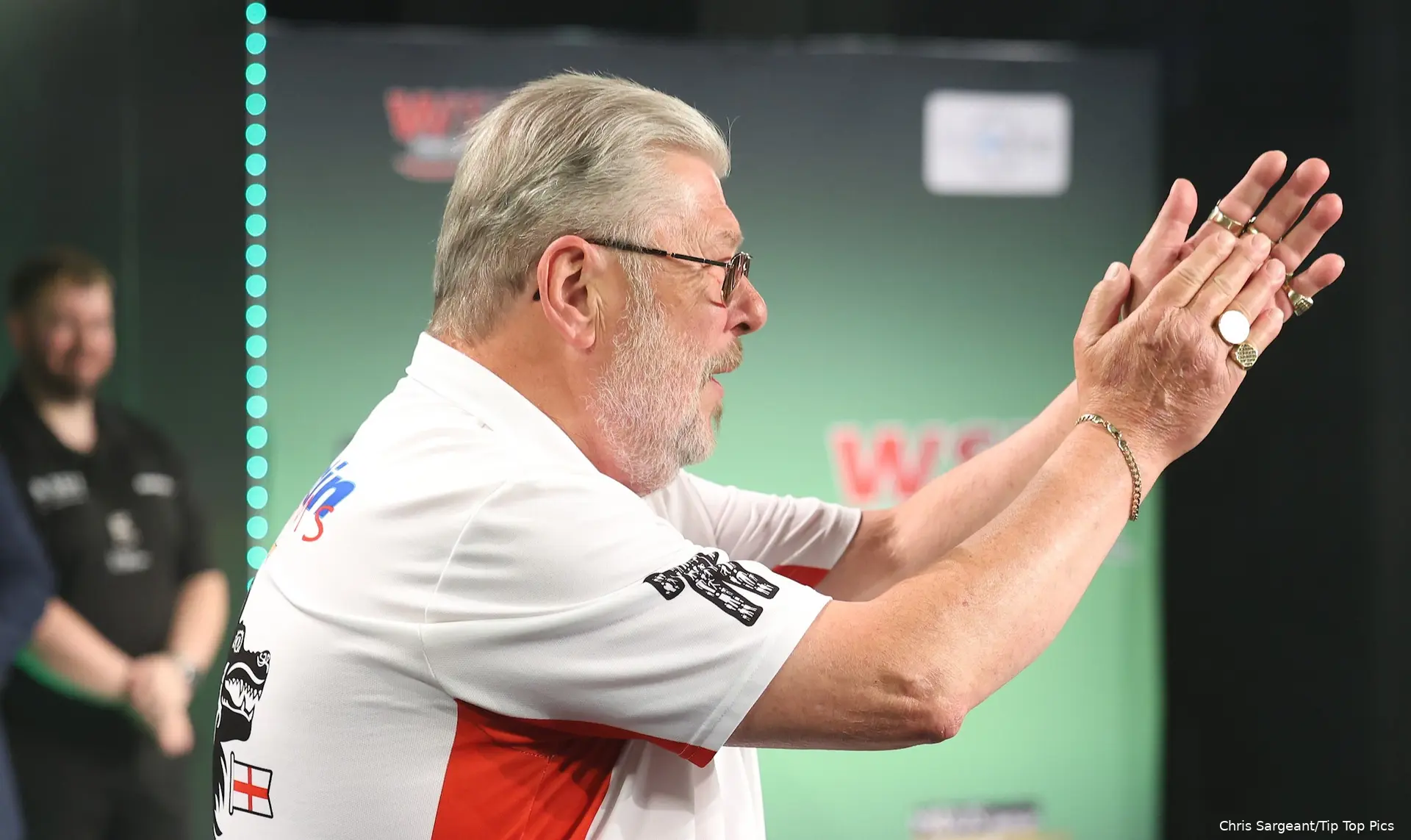 martin adams wsdt world seniors darts masters