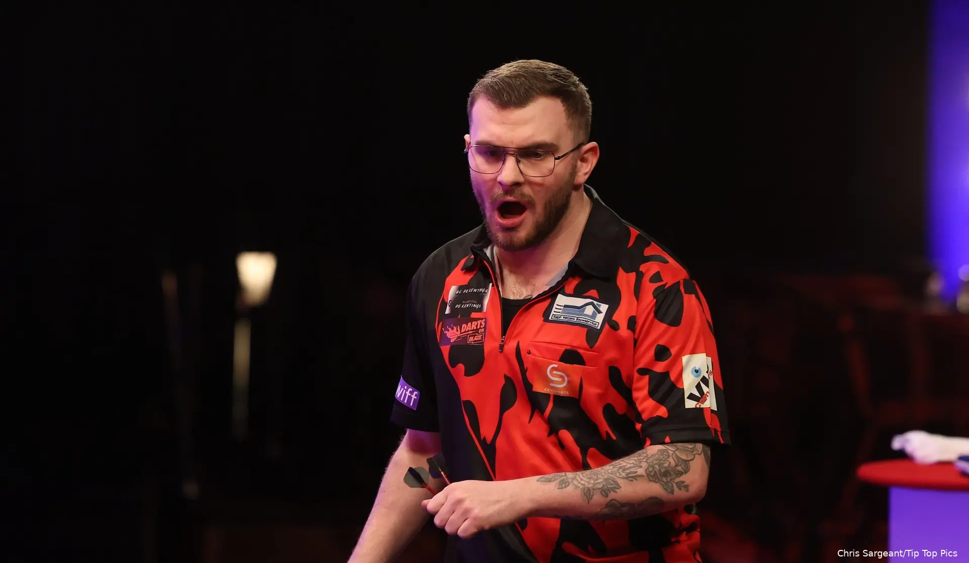 Sybren Gijbels will now face Benjamin Pratnemer at Lakeside.