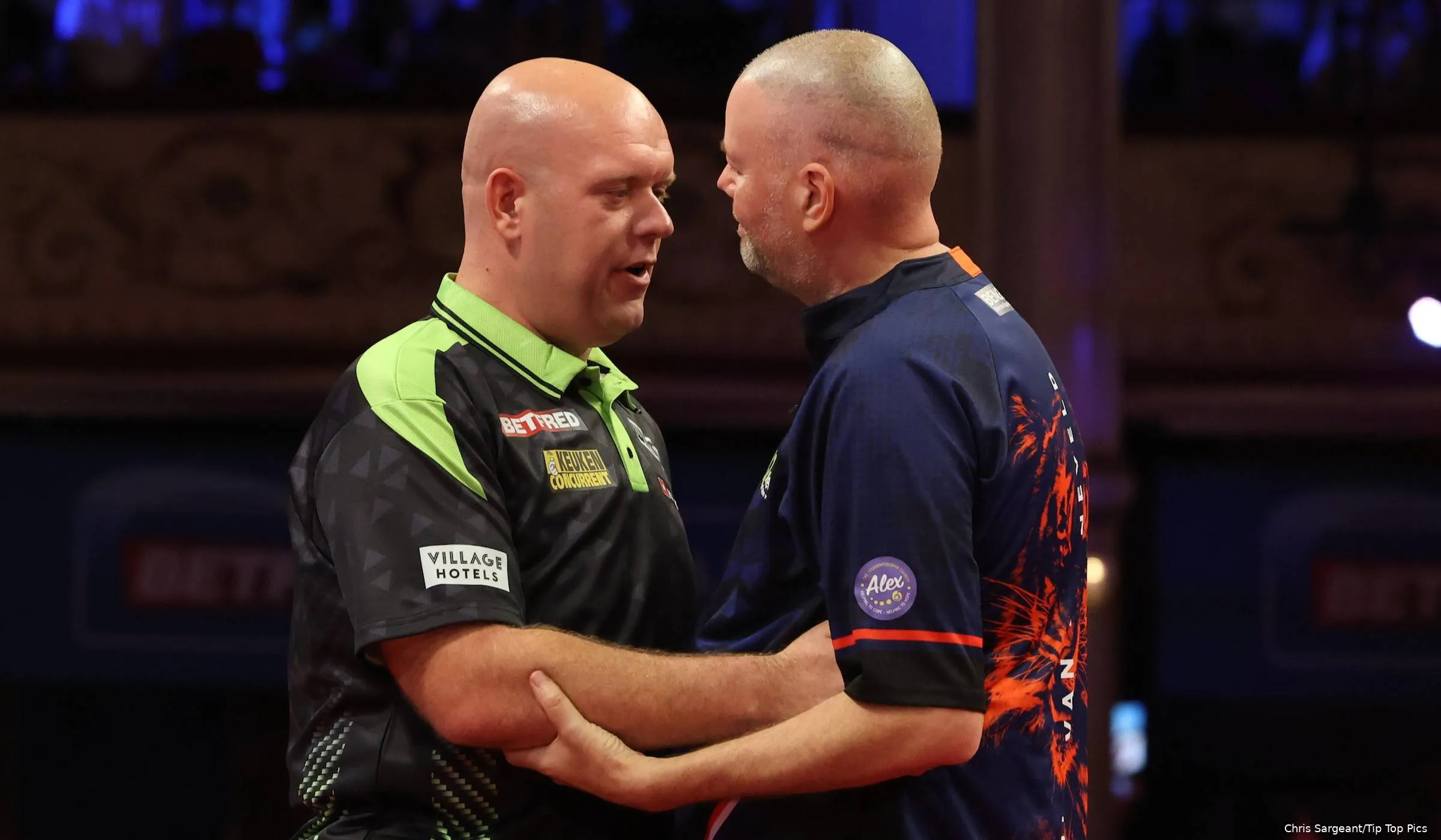 Michael van Gerwen & Raymond van Barneveld (1)
