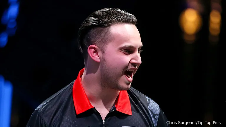 Brian Raman darts
