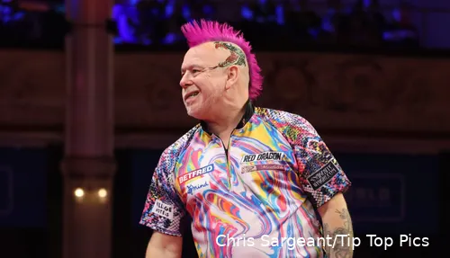 Peter Wright's decline continued likely out of the top 16.