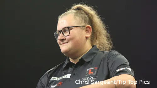 Will sich eine Tourcard holen, Beau Greaves