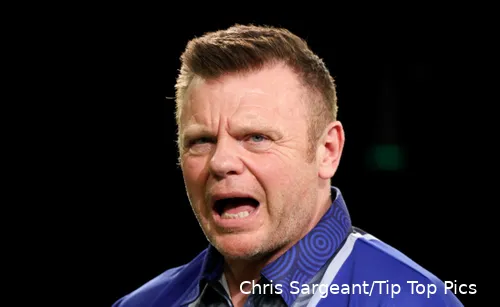 Der ehemalige Profi-Darter Chris Mason ist seit vielen Jahren einer der regelmäßigen Kommentatoren bei ITV