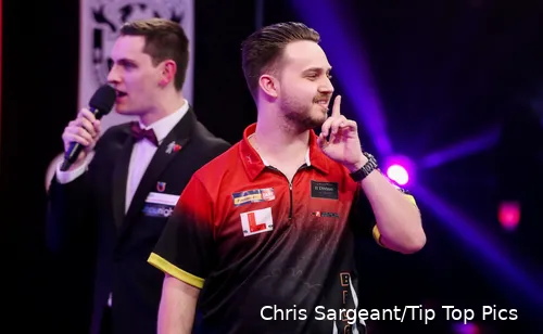 Brian Raman in actie op het WDF-WK