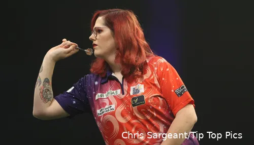 Dick van Dijk heeft het moeilijk met het gedrag van bepaalde collega's richting Noa-Lynn van Leuven