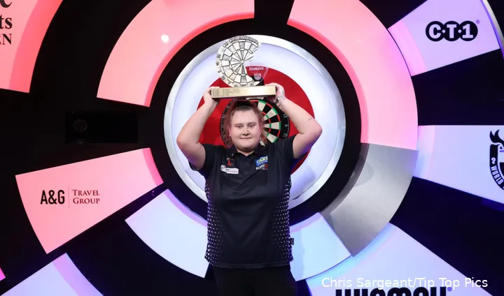 Beau Greaves also won the WDF Women's World Cup twice