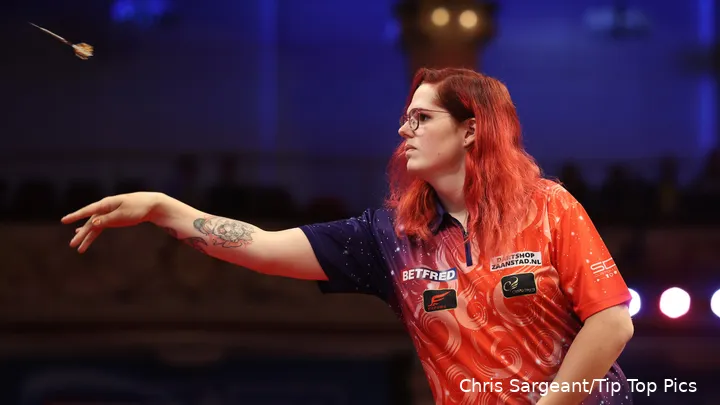 Noa-Lynn van Leuven in actie