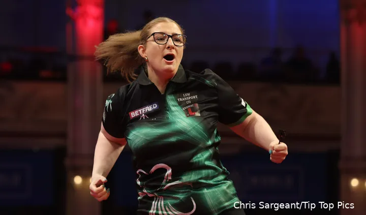 Robyn Byrne in actie op de Women's World Matchplay 2023