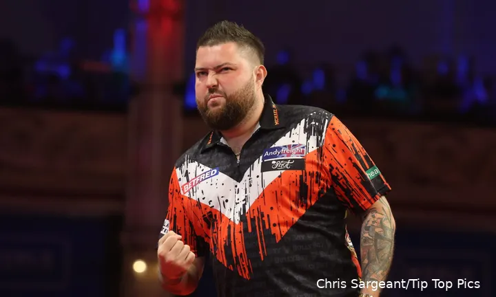 Michael Smith in actie op de World Matchplay