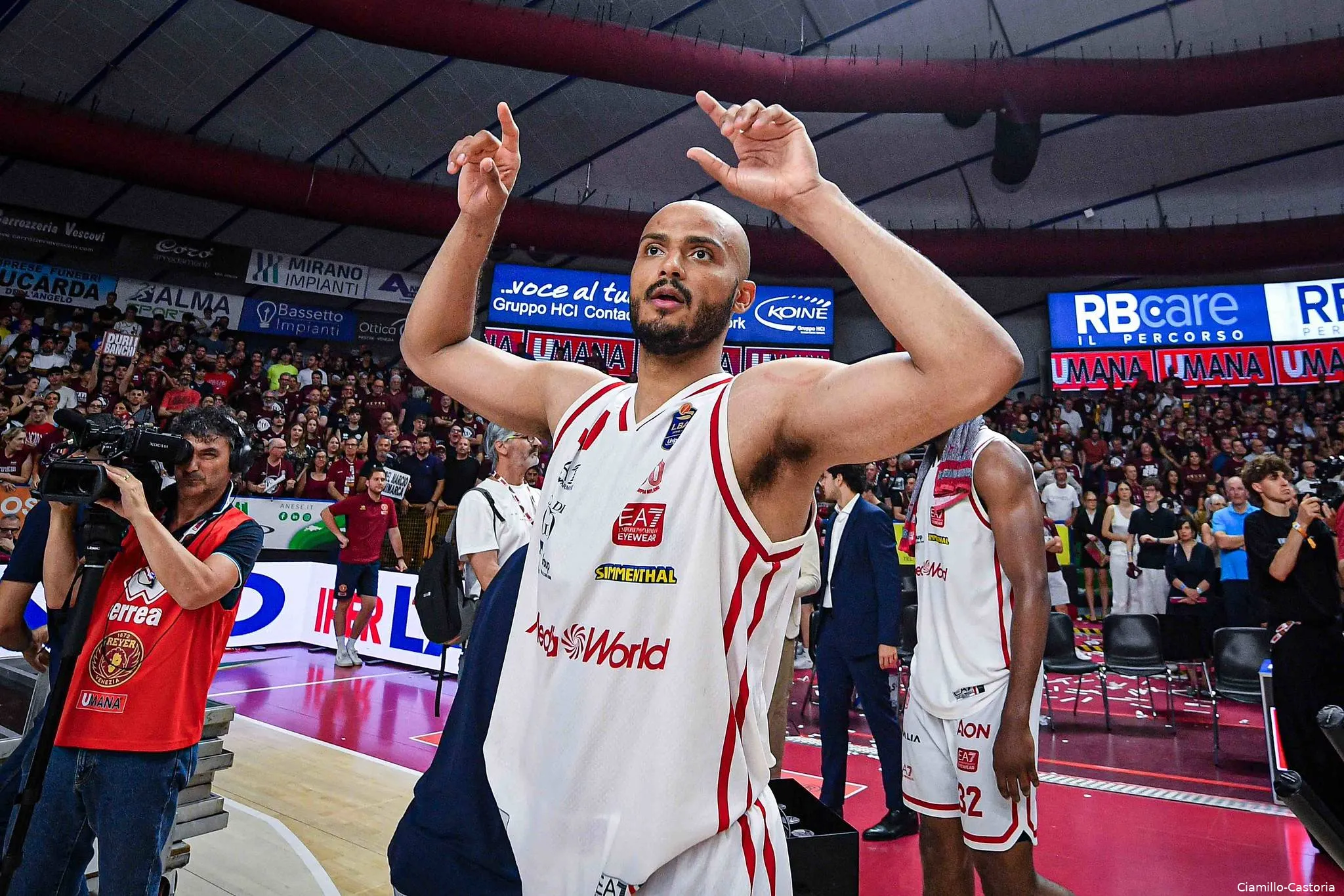 Shavon Shields