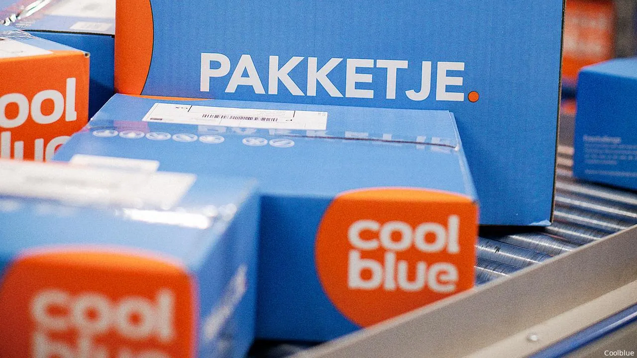 coolbluef1637078502
