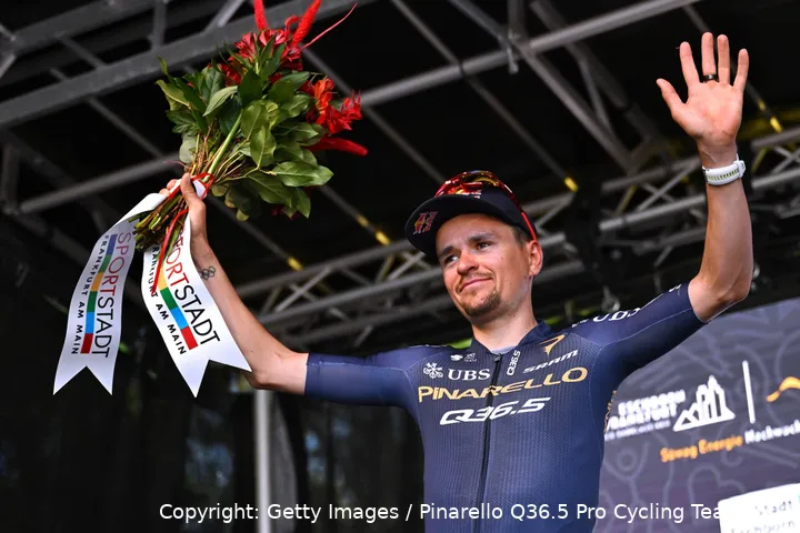 Tom Pidcock no correrá la Vuelta a Suiza.&nbsp;