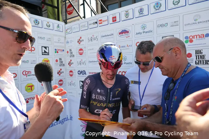 Tom Pidcock speaking to the media after GP Industria &amp; Artigianato 2026