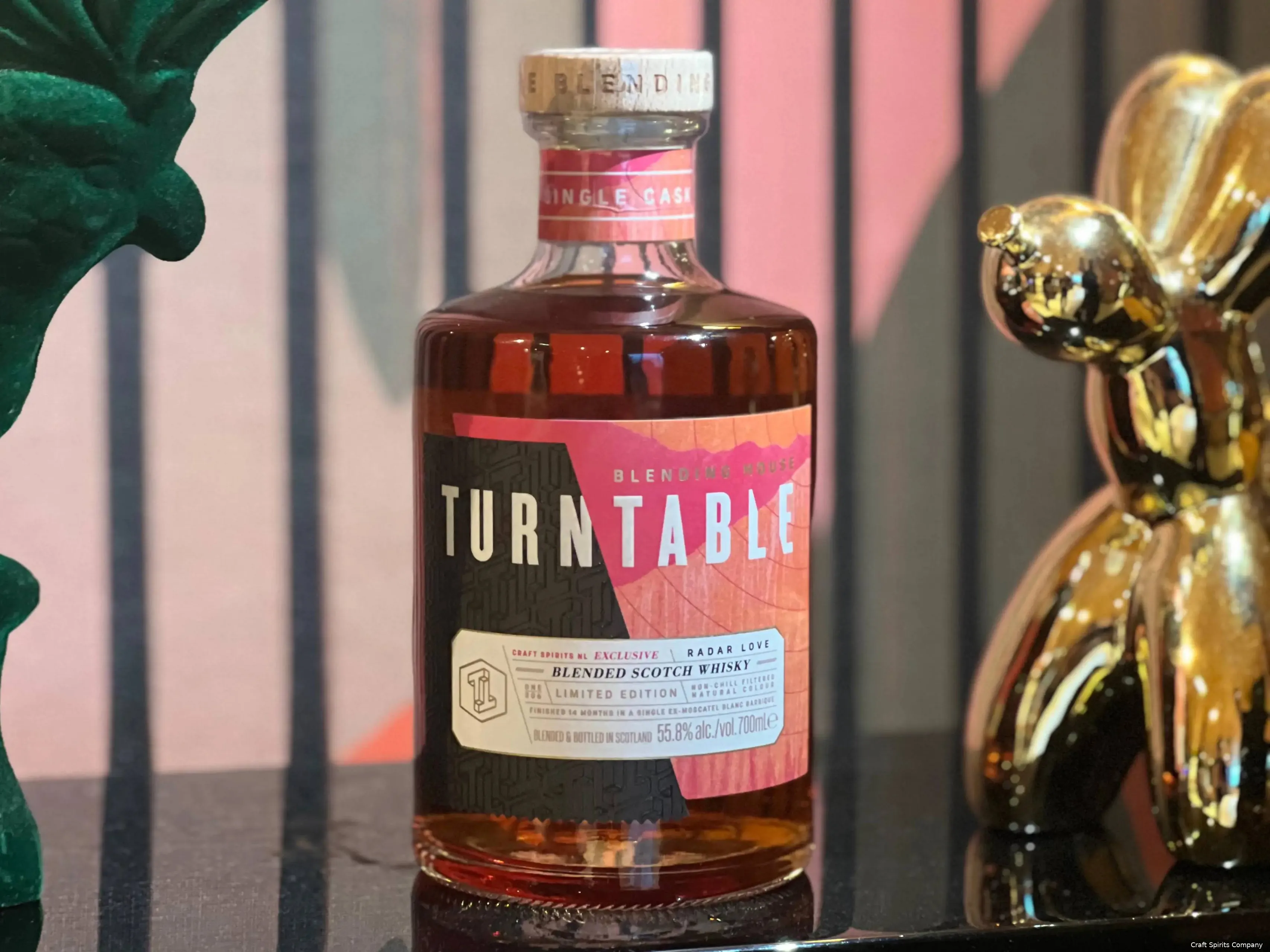Turntable Radar Love whisky