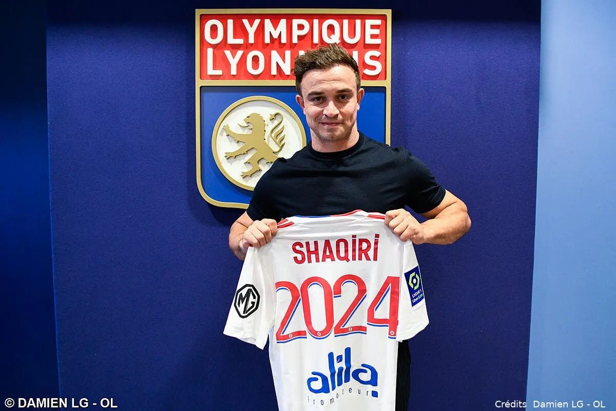 ol shaqiri signe a lyon jusqu en 2024 pour 11 millions d euros xherdan shaqiri photo libre de droit cre dits damien lg ol 322045