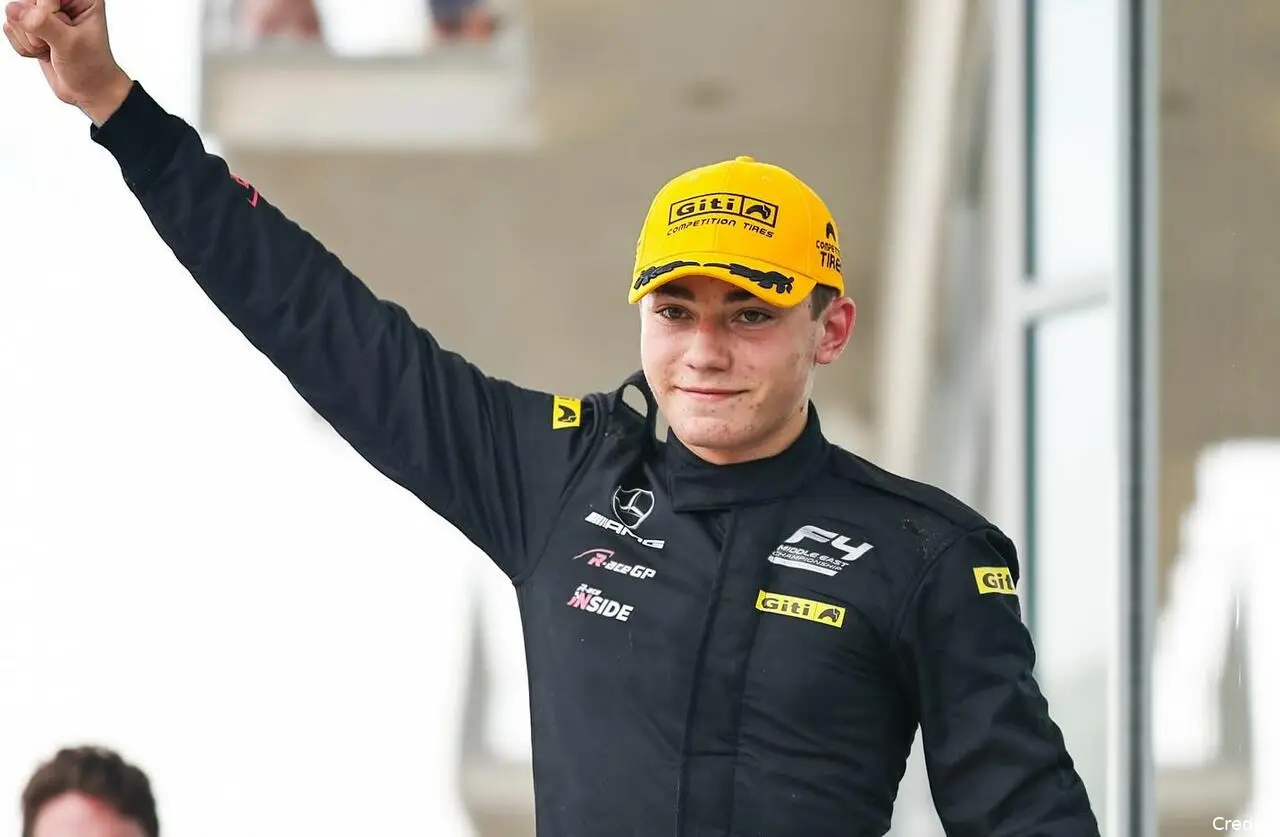 F4 Middle East | Lusail: Alex Powell domina gara 3 in Qatar