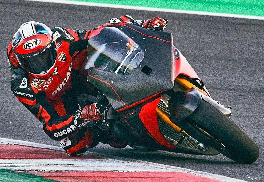 MotoE | Ducati V21L: 150cv e 225kg per l'elettrica bolognese