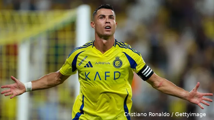 <i>Cristiano Ronaldo</i>