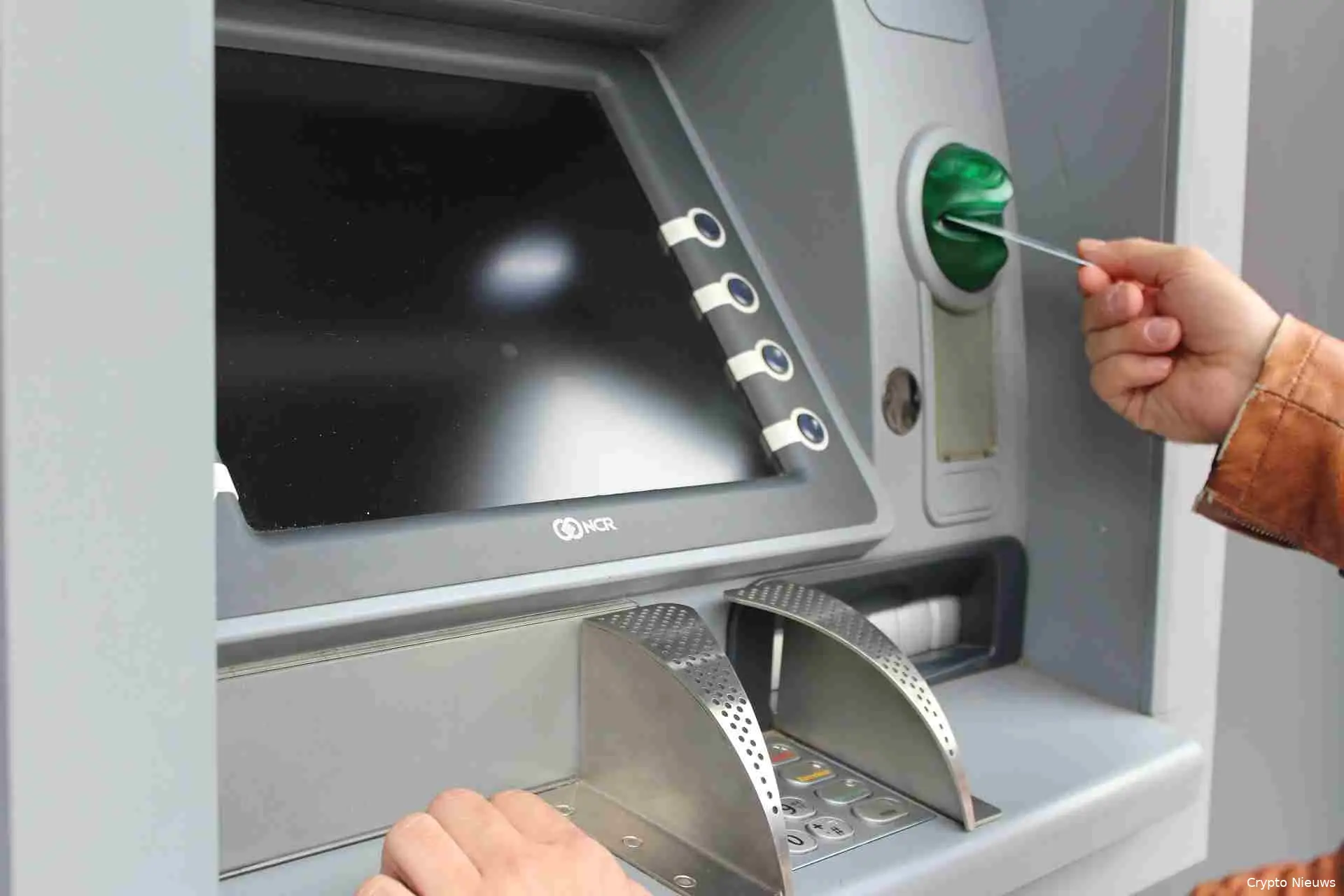 start up wil miljoenen geldautomaten upgraden om bitcoin te verkopen cryptobenelux