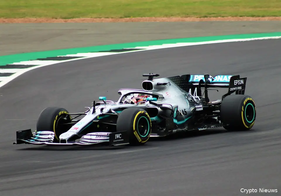 mercedes amg petronas