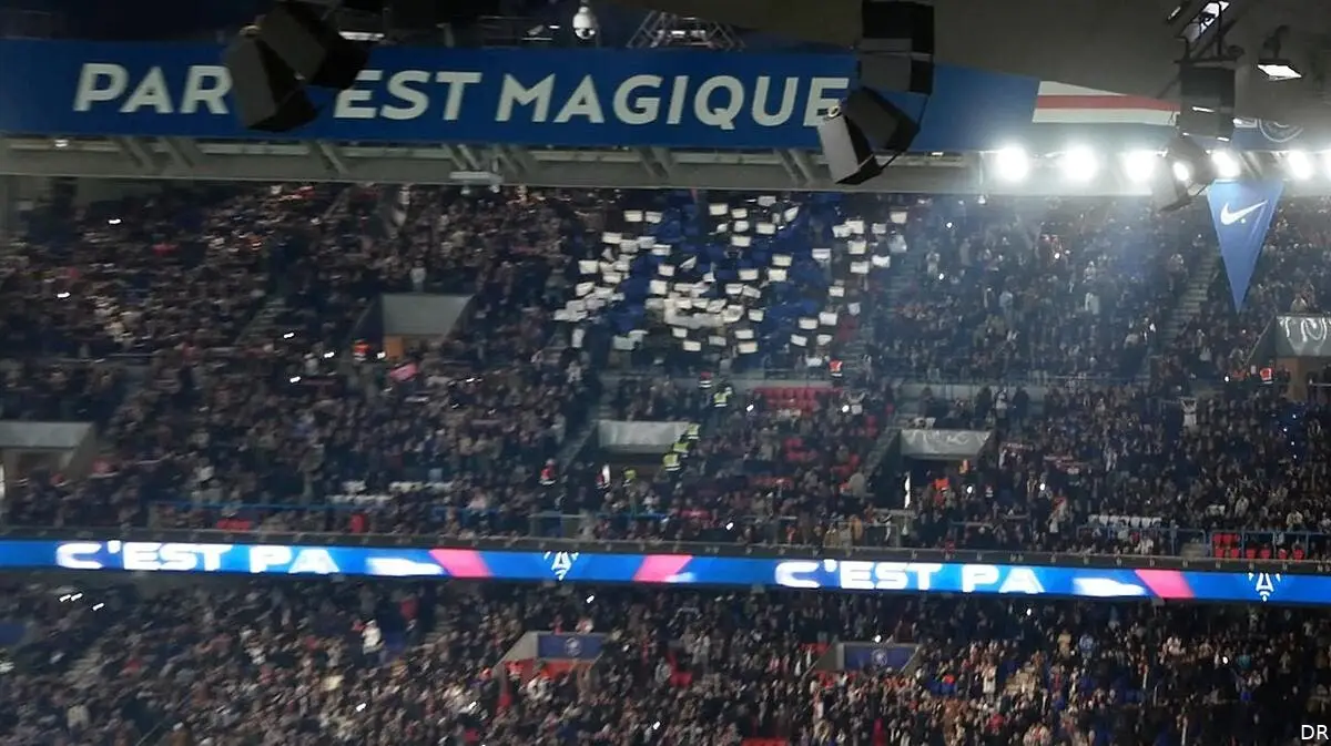 tifo om au parc les deux youtubeurs menaces de mort gipzu3kxiaaxedw 373230