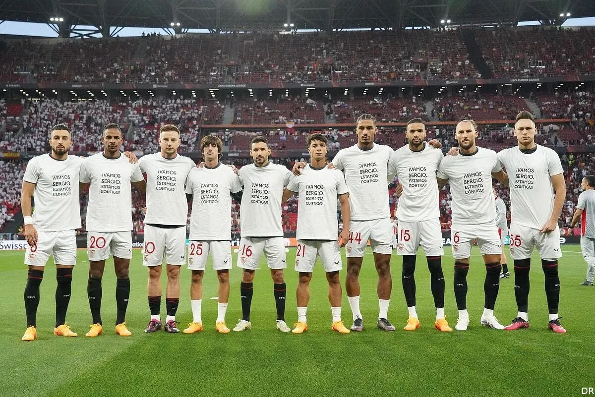 le seville fc a une pensee pour sergio rico avant sa finale fxef3bfwwbihhlq 361090